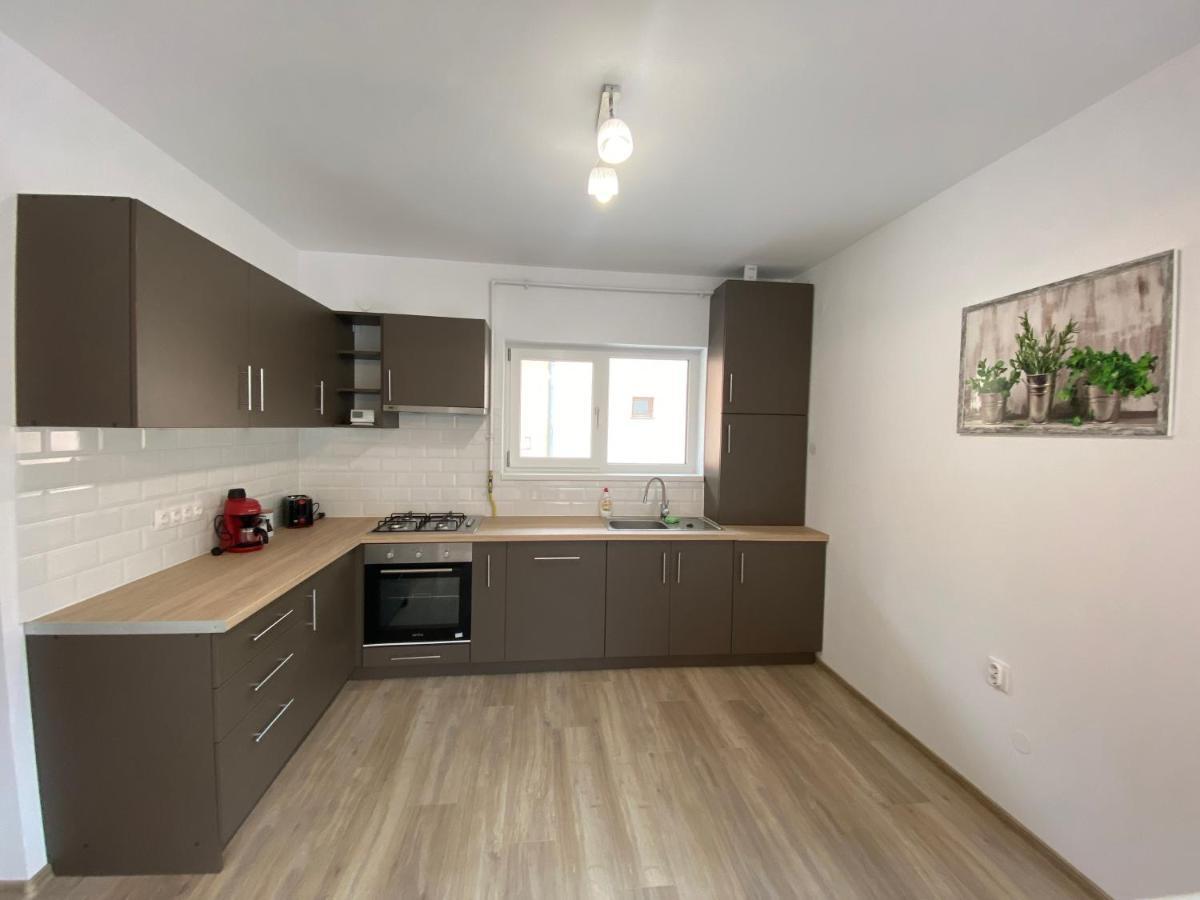 Fenyo Apartman House Ii. Odorheiu Secuiesc Eksteriør billede