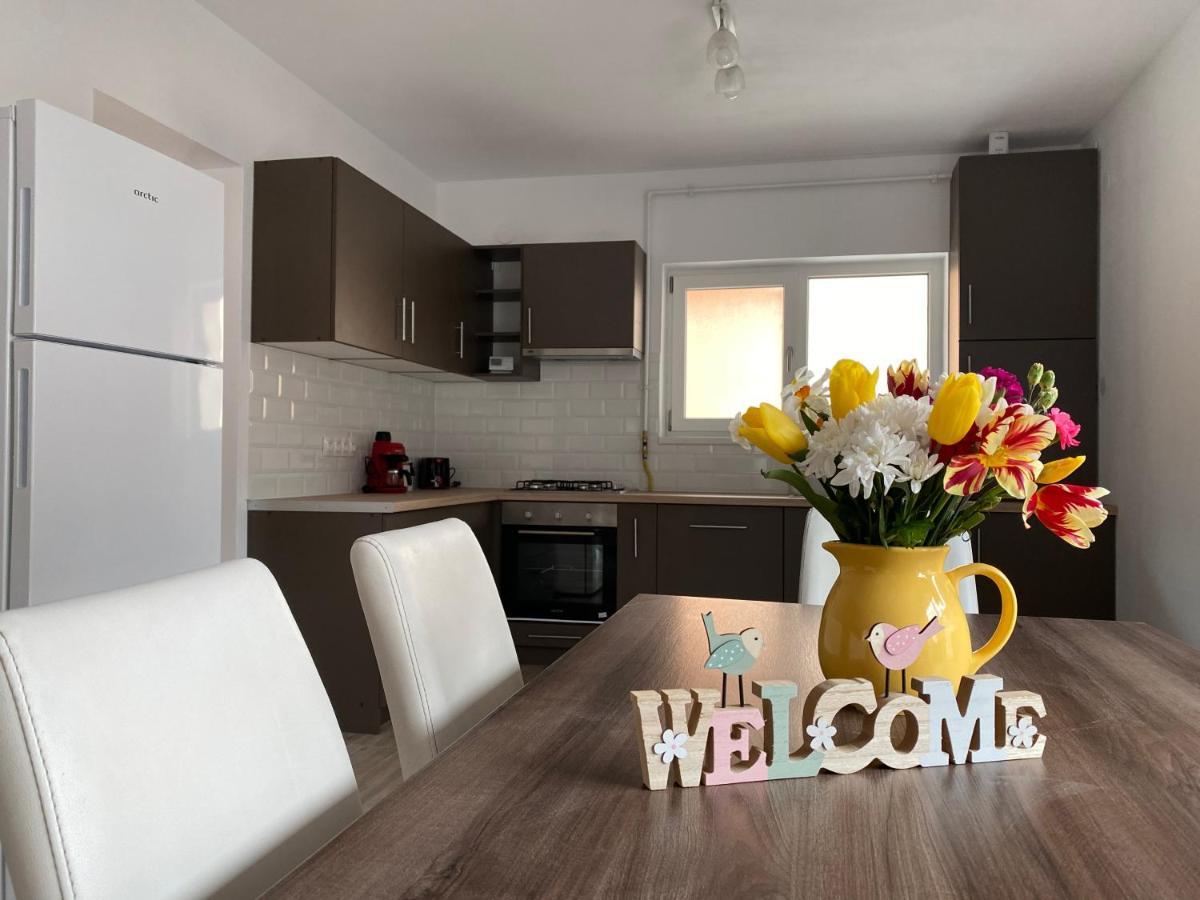 Fenyo Apartman House Ii. Odorheiu Secuiesc Eksteriør billede