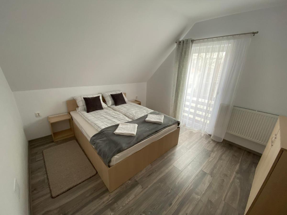 Fenyo Apartman House Ii. Odorheiu Secuiesc Eksteriør billede