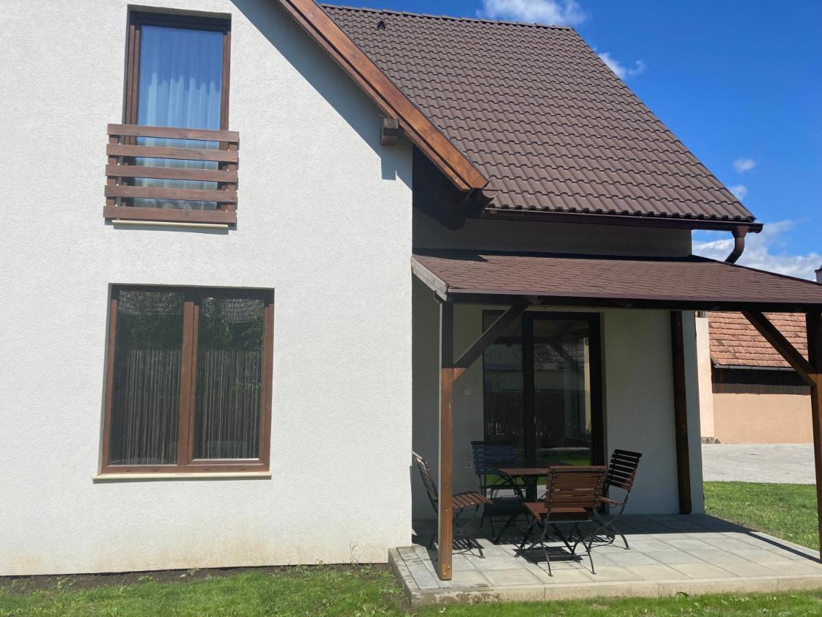 Fenyo Apartman House Ii. Odorheiu Secuiesc Eksteriør billede