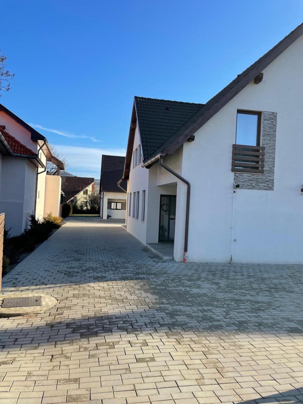 Fenyo Apartman House Ii. Odorheiu Secuiesc Eksteriør billede